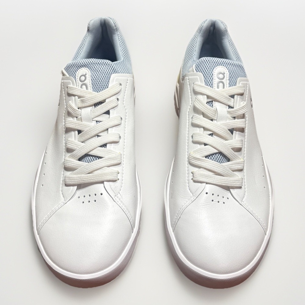 ON Running The Roger Advantage White Light Blue Women's Tennis Shoes Size 9